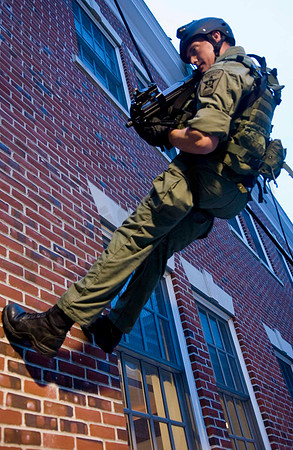 Swat rappel 02